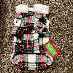 Holiday collection family robe. Pets size small. NWT